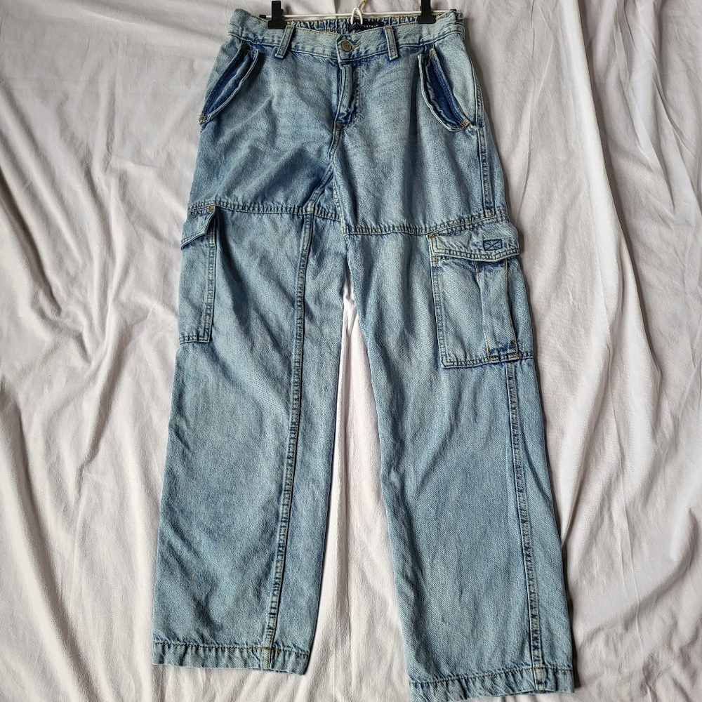 Aeropostale low Rise Cargo Jeans Size Medium